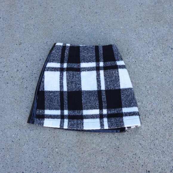 ASOS Edgy Plaid Cotton Blend Mini Skirt, Grunge Y2K Dark Academia, Size 4 - Picture 6 of 8